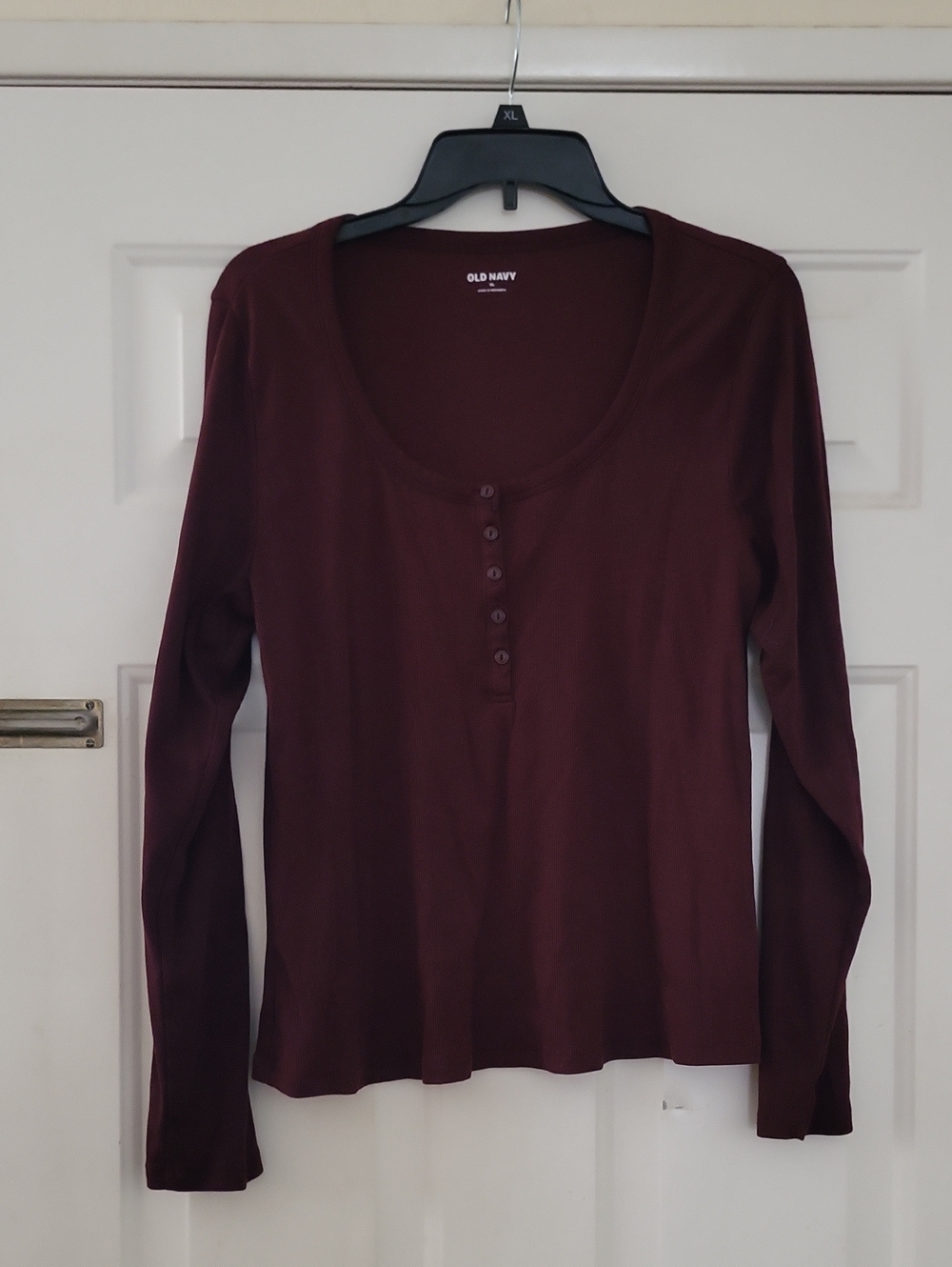 Old Navy Long-Sleeve Henley Top in Deep Burgundy